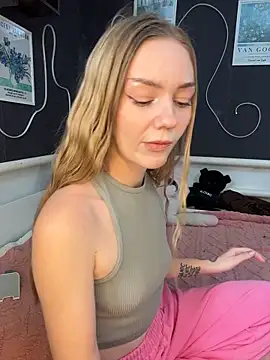 MilaMoone – Live XXX-chat