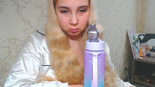 DolphinDreams Chat XXX in diretta