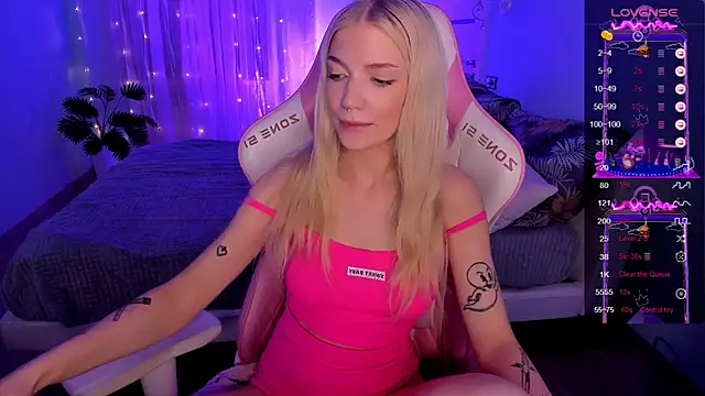 AnyaTaylor_ Chat XXX live