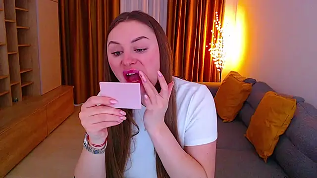 _Mia_Adams Obrolan Langsung XXX