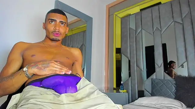 دردشة Rpoolrboy الجنسية المباشرة