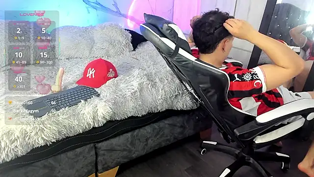 Chat XXX en directo de Saimonvela