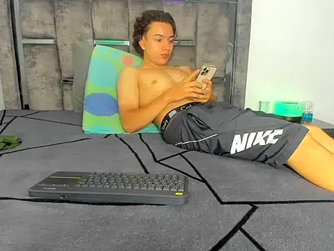 Master_Ruthles777 Webcamshow