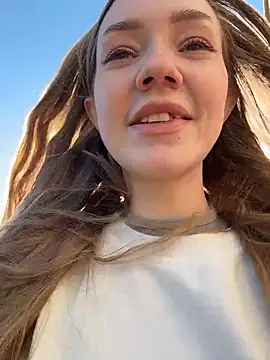 MilaMoone Live XXX Chat