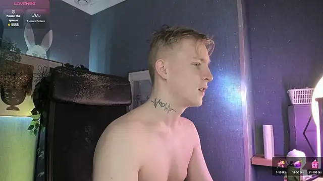 Webkamerová show AlexxSweet