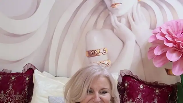 AvrilMillers' Live XXX Chat