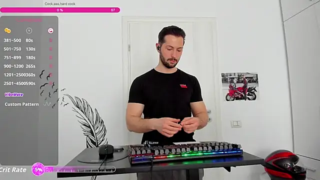 ZackFraser: вебкам-шоу