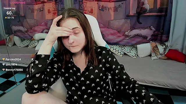 KiraDuvall 现场XXX聊天