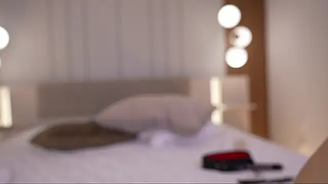 DoviaClaire Chat XXX in diretta