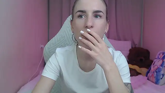 DeboraHorny Chat XXX in diretta