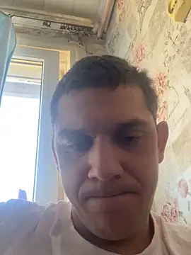 Mark1404 Adlı Modelin Canlı XXX Sohbeti