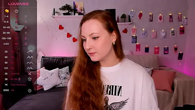 velvet_cherry_ Chat XXX in diretta