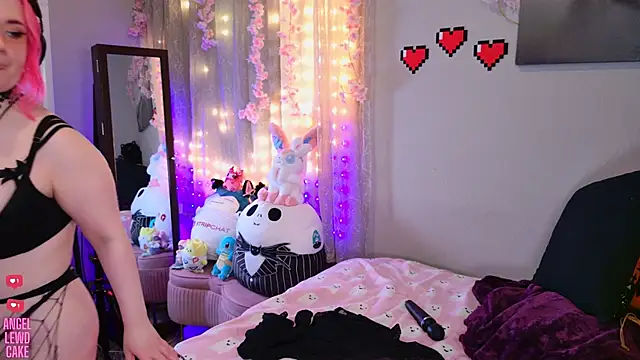 Angel-Lewd-Cake: απευθείας συνομιλία ΧΧΧ