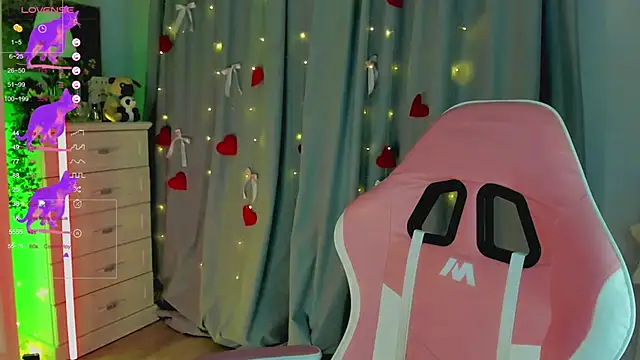 AstroByten Live XXX chat