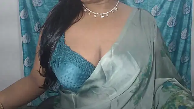 Sophia_yourのライブXXXチャット