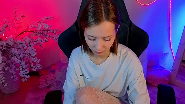 LumMina's Live XXX Chat