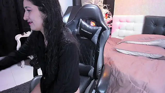 Vicky_Angeel's Live XXX Chat