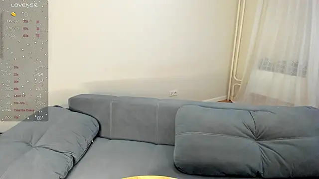 MewStella Chat XXX in diretta