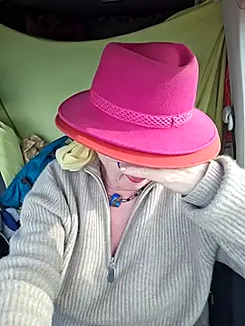 Hot-Muci Live XXX Chat