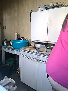 Chatroom XXX en direct de Milla-23