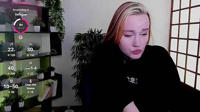 Ida_FaneStain Chat XXX in diretta