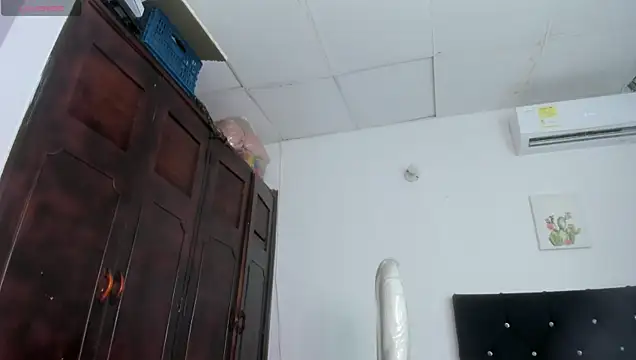 Pokazy przed kamerką – barbie_ds