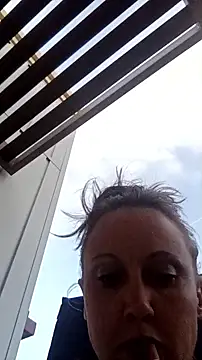 Chatroom XXX en direct de SexyB214