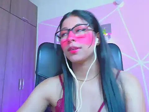 _ALLYSON18_'s Live XXX Chat