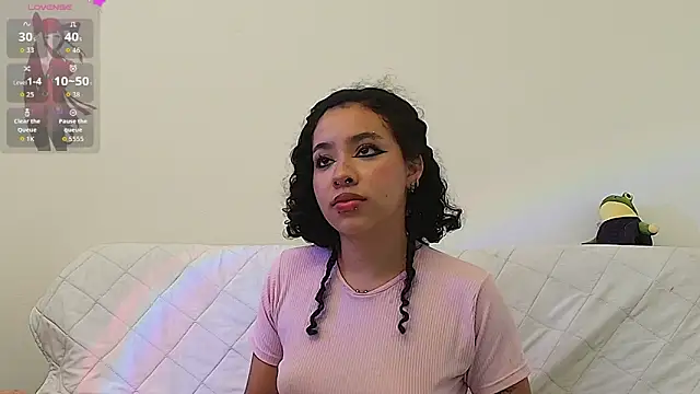 Dhalila_ élő XXX-chatje