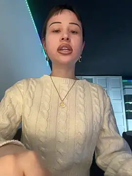 Just-Lillyn Live XXX chat