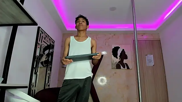 SKINNY_BOYXXX's Live XXX Chat