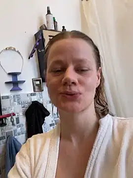 HoneyKeyN8_'s Live XXX Chat