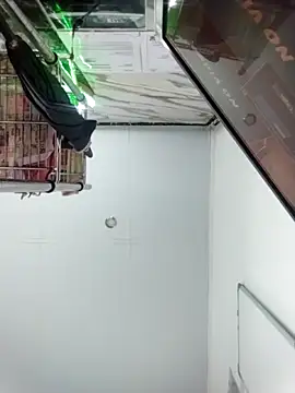 XXX chat uživo modela Baby_P