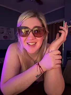 Czat XXX na żywo – Granlady7