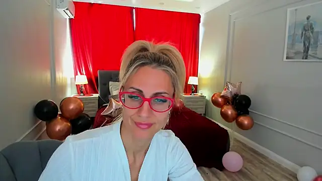 MuseOfStage's Live XXX Chat