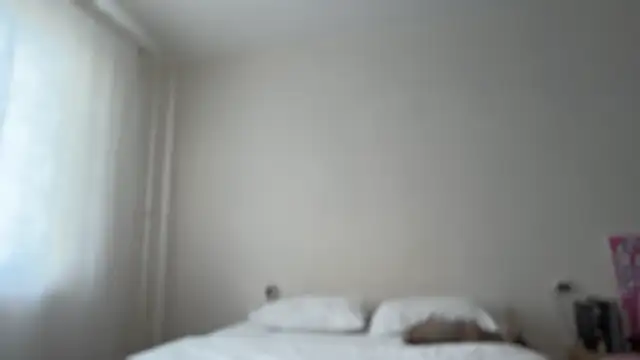 Milky___Way élő XXX-chatje