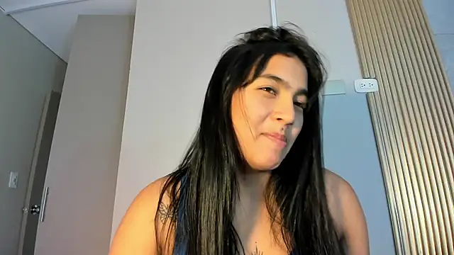 AlanaBlair_ – Live XXX-chat