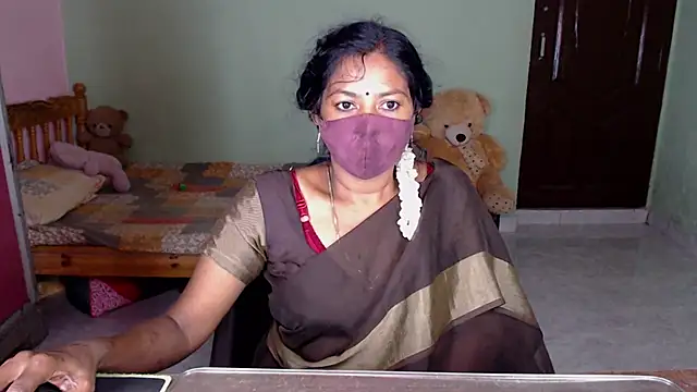 HotGulabi – Live XXX-chat