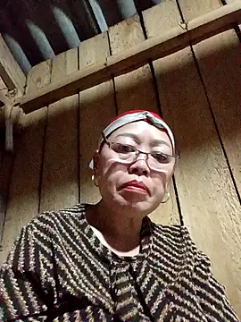 Agnes-baby Pertunjukan Webcam