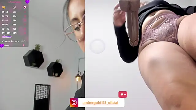 Chat XXX en directo de Amber_gold_