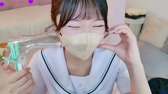 anchan_: απευθείας συνομιλία ΧΧΧ