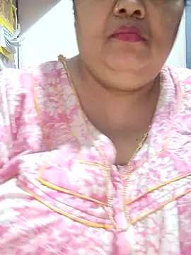 tamilthanushri 라이브 XXX 채팅