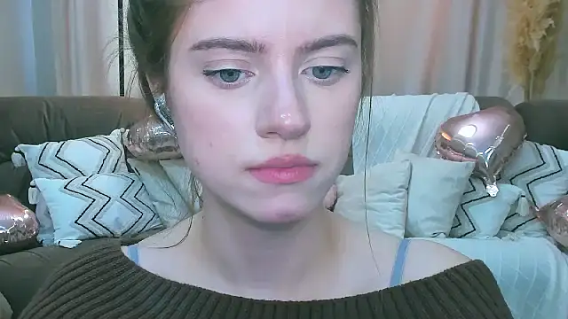 Erica_Kiss' Live XXX Chat