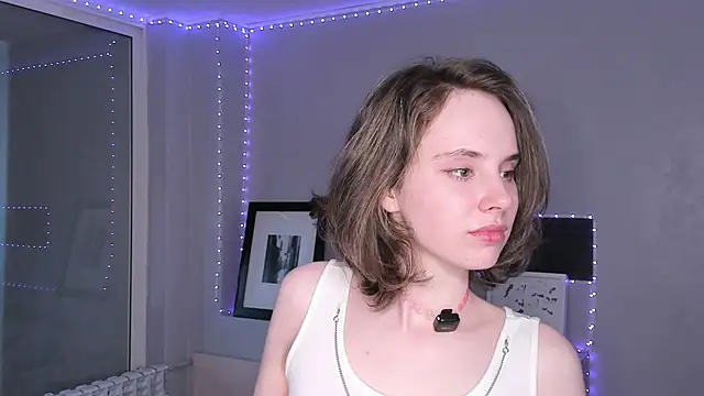 Chat +18 de CrystaLeah ao vivo