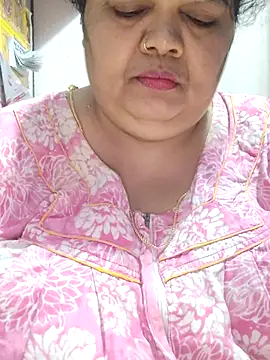 tamilthanushri Chat XXX live