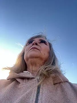 Webkamerová show Irina2909@xh