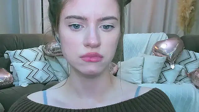 XXX chat uživo modela Erica_Kiss