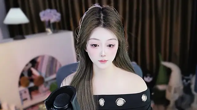 Umi-UmiUmi Adlı Modelin Canlı XXX Sohbeti