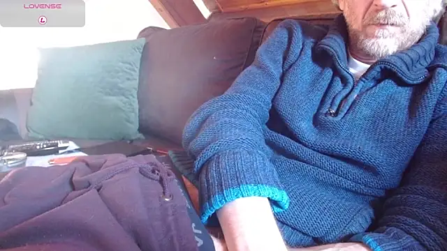 Pokazy przed kamerką – Vrenico-SC