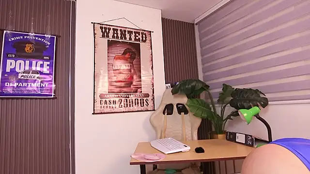 XXMILE লাইভ XXX চ্যাট